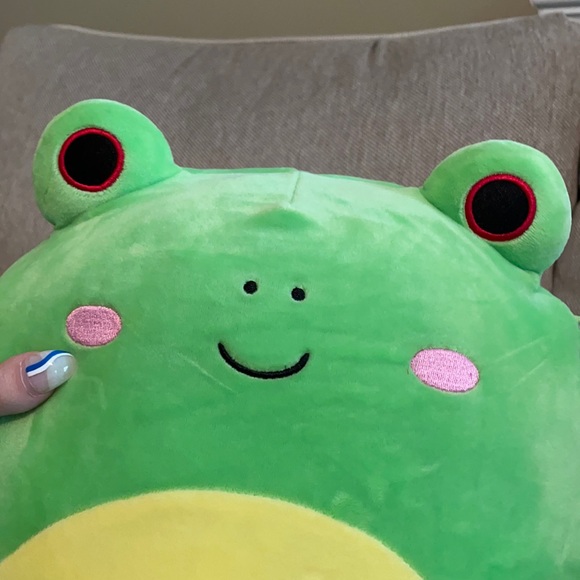 *LAST 1* RED EYED WENDY SQUISHMALLOW 12” NWT RARE - Picture 4 of 4